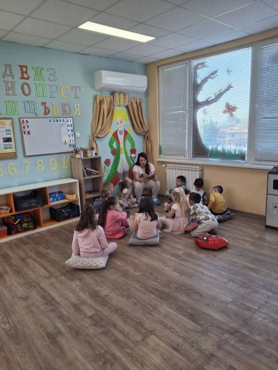 РОДИТЕЛ ЧЕТЕ НА ДЕЦА - 02.05.2025г.  - ДГ Здравец - Граф Игнатиево