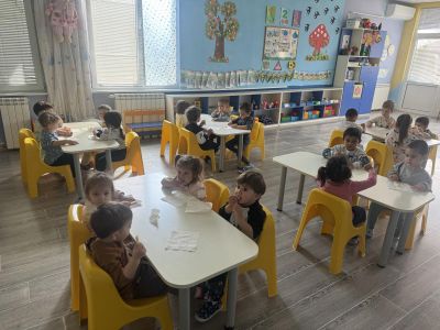 ХАПВАМЕ СИ КАШКАВАЛ - ДГ Здравец - Граф Игнатиево