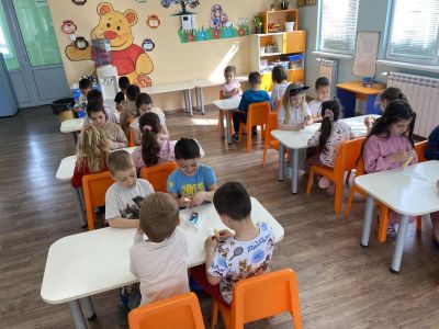 ХАПВАМЕ СИ КАШКАВАЛ - ДГ Здравец - Граф Игнатиево